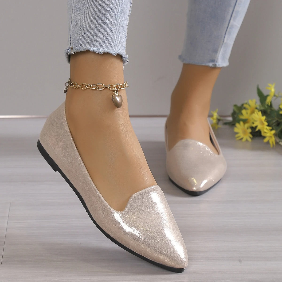 Adelheid - Elegante Und Spitze Ballettschuhe